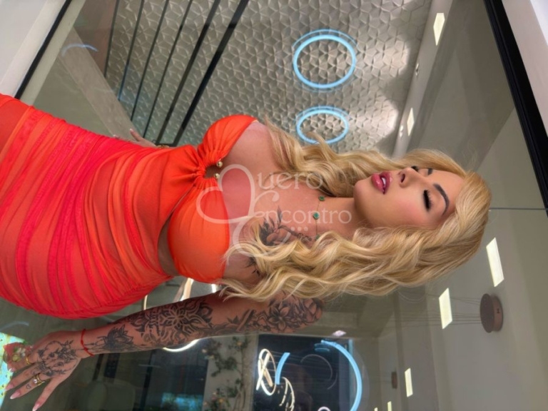 Foto de Bonequinha Angelll