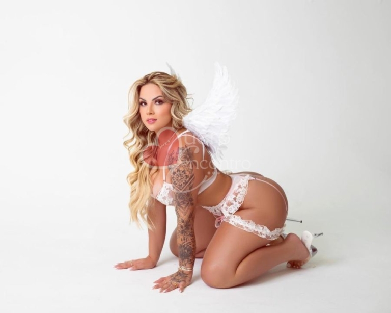 Foto de Bonequinha Angelll