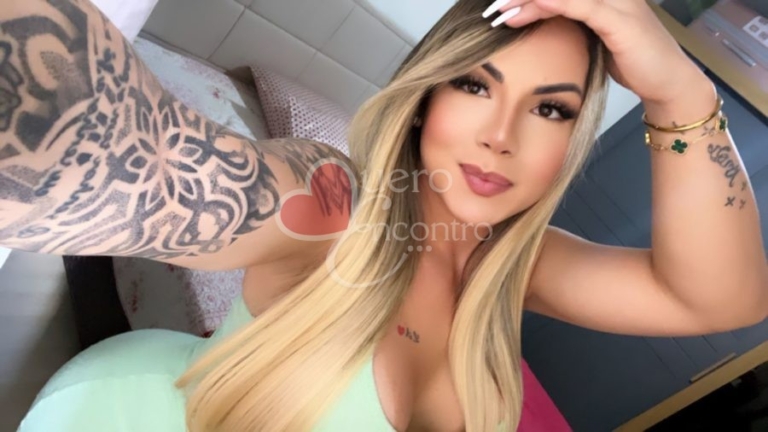 Foto de Bonequinha Angelll