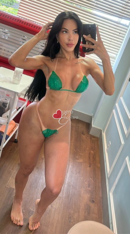 Mickaelly Menegazzi