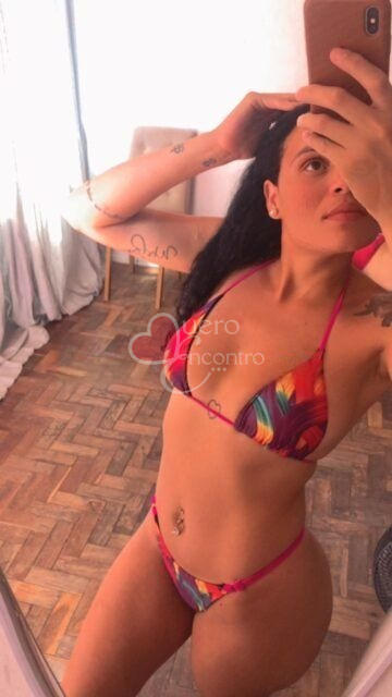 Nicoly Araújo