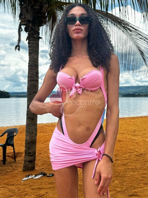 Foto de Larrara Castilho