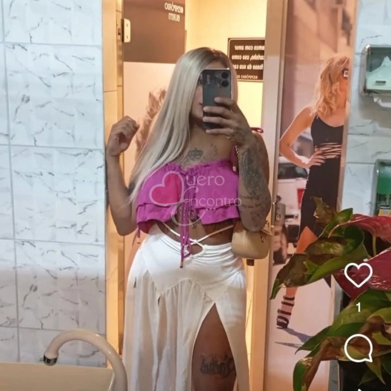Foto de Morena tatuada