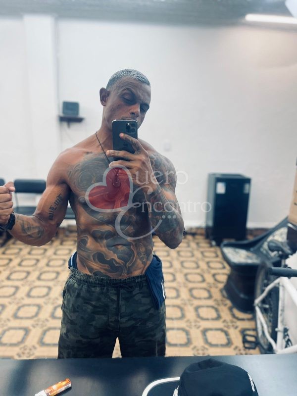Edu Santos