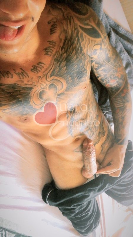 Foto de Leeo Novin Tatuado